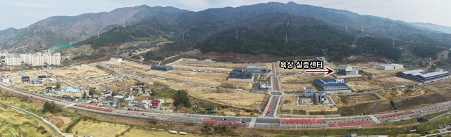 이달 말 준공하는 육상 실증센터가 들어선 가산산단 전경. 양산시 제공