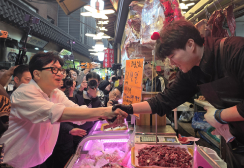 ‘8부 능선’ 넘었다는 하정우, “부산에서 보자”는 한동훈…북갑 대전 임박