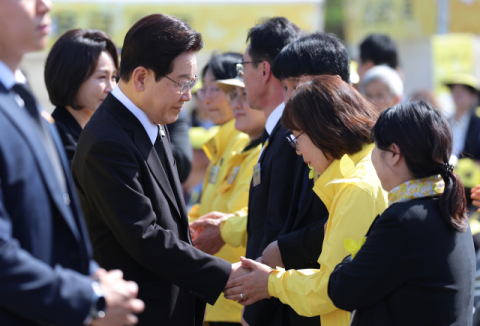 [속보]이 대통령, 세월호 추도사 