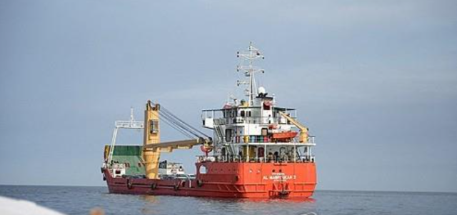 오만 측 호르무즈 해협을 지나는 선박. 로이터 연합뉴스