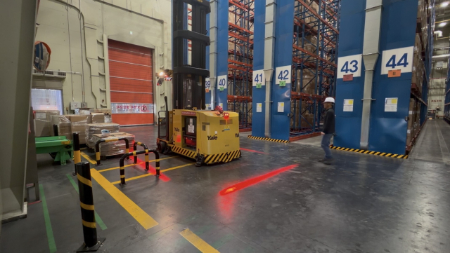 BAT 사천공장, AI 스마트 지게차 도입