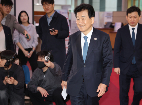 ‘기밀 누설’ 논란 가세한 이 대통령…장동혁 “친북 한·중 동맹!”