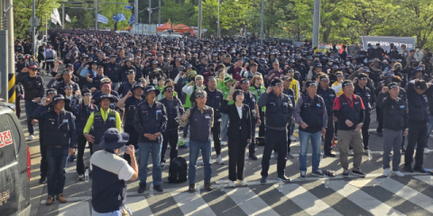 화물연대 조합원 사망 후폭풍, 노사·노정 전방위 확산