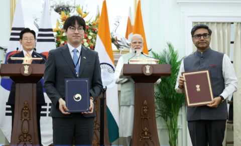 양당 눈치 작전 지속 되는 북갑 공천…피로한 유권자
