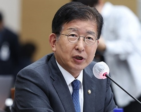 23일 국회 행정안전위원회 이상식 의원(더불어민주당)은 건물 신축·증축과 지목변경 취득에 대한 취득세 신고시, 성실신고확인서를 첨부하게 하는 ‘지방세법’과 ‘지방세특례제한법’ 개정안을 발의했다. 한국세무사회 제공