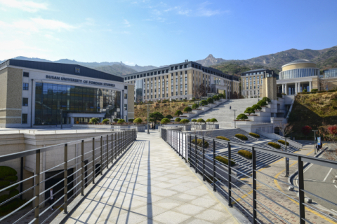 부산외대, 교육부 ‘대학 AI 기본교육과정 개발 지원 사업’ 선정