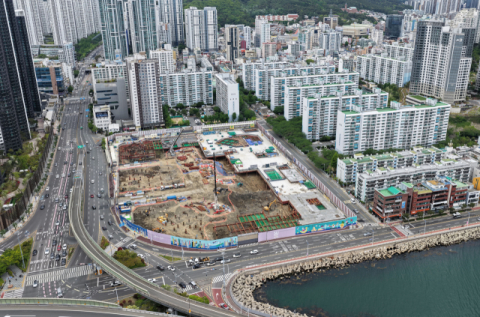 “지금이 제일 싸다” 공사비 상승에 분양권 프리미엄 ‘들썩’