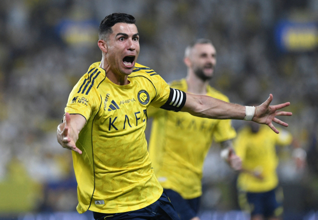 지난 30일 사우디리그 경기에서 통산 970번째 골을 넣은 크리스티아누 호날두. 로이터 연합뉴스