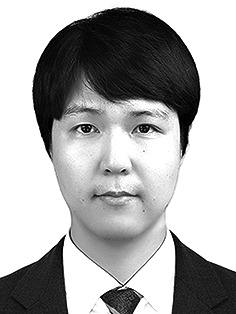 [홍준성의 개념 쌓기] '재능충'이란 자기합리화에 대한 경계