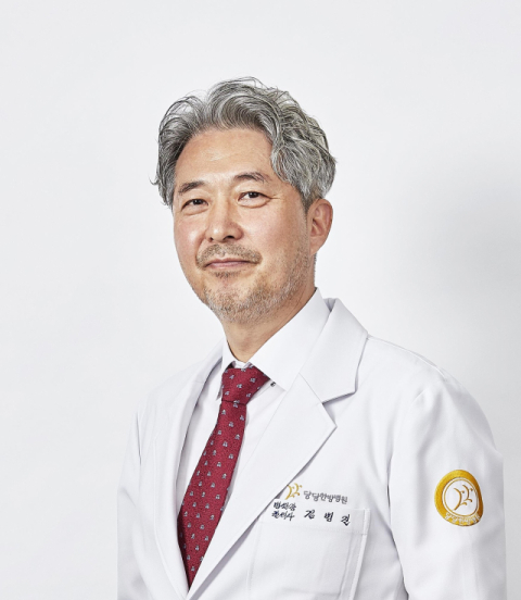 [톡! 한방] 기능 회복 위해 '회복기 재활치료' 적기 시작이 중요