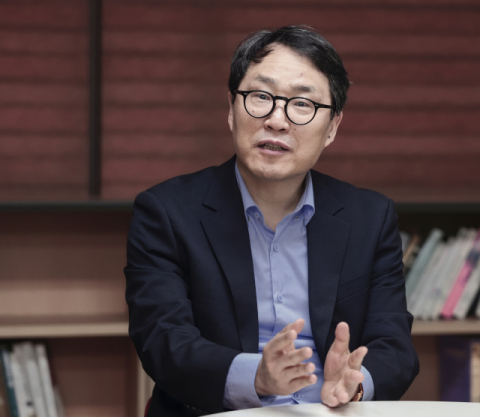 [인터뷰] 허필우 부산인재개발원 전임교수 “느낌 쓰기보다 밑줄 친 문장 4개 고르게 하라”