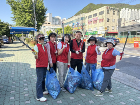 사상구 엄궁동, ‘온(溫)동네 쓰담쓰담’ 및 에코플로깅 실시