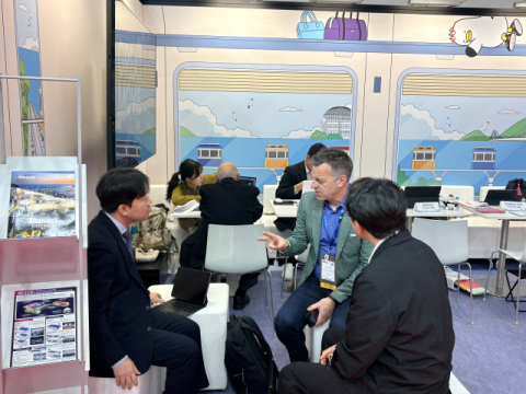 2026 IMEX 프랑크푸르트 부산 단독 홍보관 비즈니스 상담현장. (부산관광공사 제공)