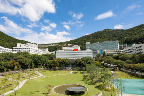 동아대학교 승학캠퍼스 전경. (동아대 제공)