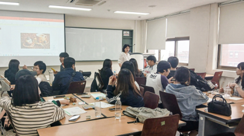 신라대 상담치료복지학과 대학생활적응 프로그램. 신라대 제공