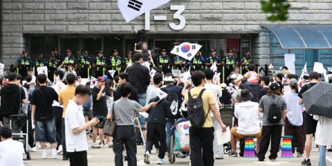 부산도 투표 용지 부족 8곳… 후폭풍 확산