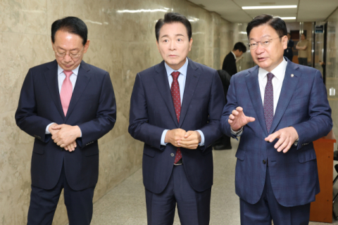 집권세력 민심이반에도 국힘 PK 정치권 웃지 못하는 이유