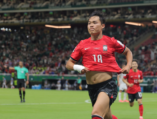 11일(현지시간) 멕시코 사포판 과달라하라 스타디움에서 열린 2026 북중미 월드컵 A조 1차전 한국과 체코의 경기. 후반 오현규가 역전골을 넣은 뒤 코너로 내달리고 있다. 연합뉴스