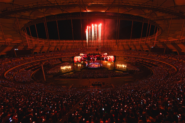 BTS 월드투어 아리랑 부산 콘서트 무대 모습. 하이브 제공