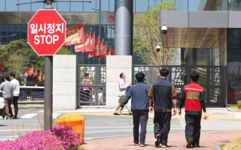 삼성바이오로직스 노동조합이 삼성그룹 초기업 노동조합을 탈퇴하면서 독자적인 조직 형태로 전환한다. 연합뉴스