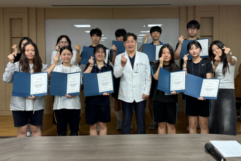 고신대, 고교생 대상 로봇수술 실습 체험 운영… 미래 의료인 꿈 키워