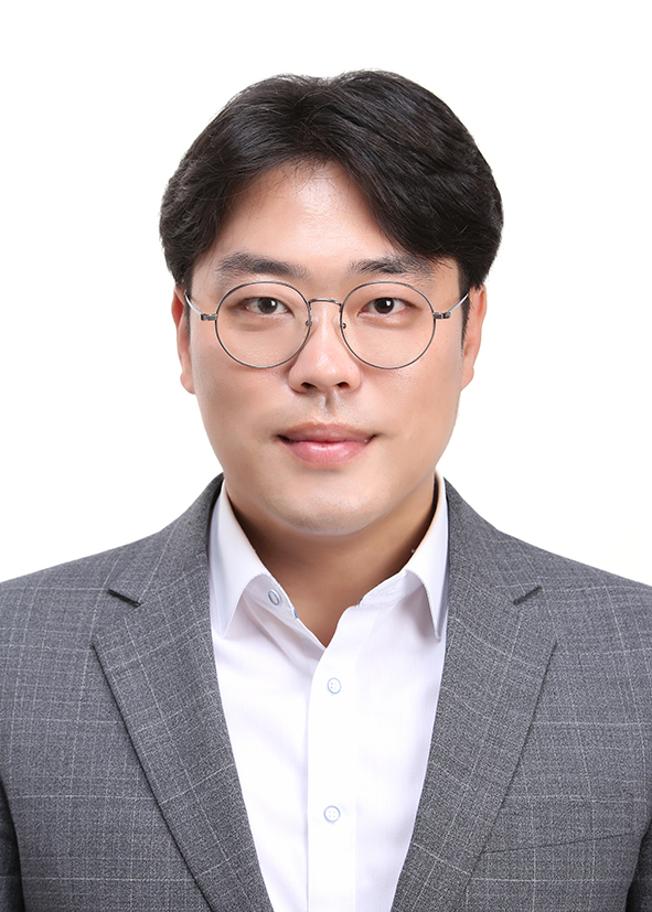 반선호 부산시 신임 대외협력보좌관. 부산일보DB