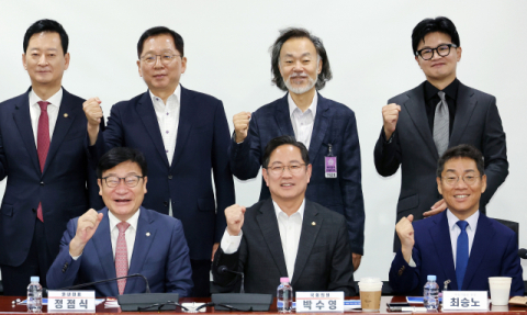 ‘징계 정치’에 제동 건 정점식…‘고립무원’ 장동혁 지도부