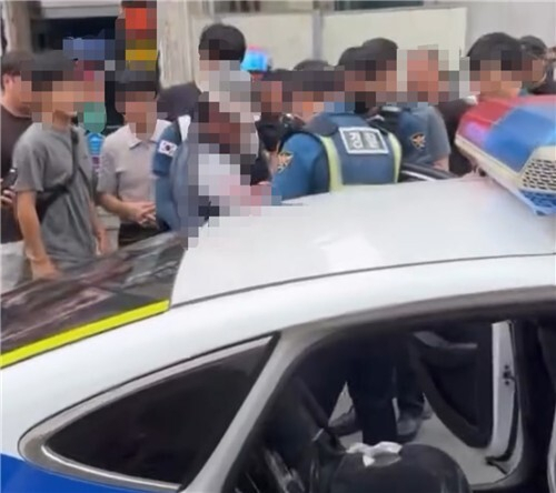 거제 흉기 난동 피의자 검거. 연합뉴스