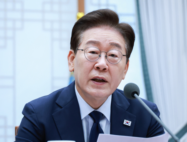 이재명 대통령이 6일 청와대에서 열린 메가프로젝트 민관합동 점검회의에서 발언하고 있다. 연합뉴스