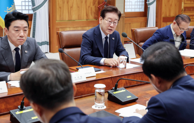이재명 대통령이 6일 청와대에서 열린 메가프로젝트 민관합동 점검회의에서 발언하고 있다. 연합뉴스