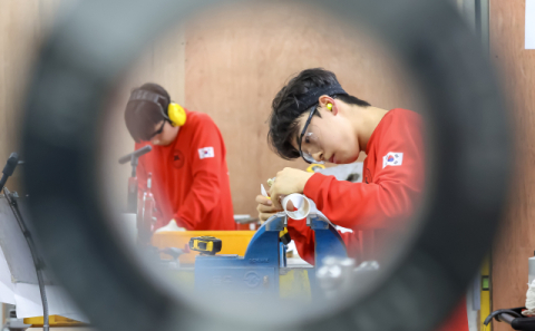 ‘AI 대체 불가’ 전문 기능인 꿈꾸는 30~40대