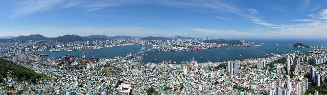 부산항 북항 전경. 정종회 기자 jjh@