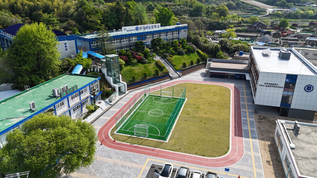 2023년 경남 최초 실용음악 중심 예술 특성화중학교로 새롭게 출발한 ‘장목예술중학교’. 학교 제공