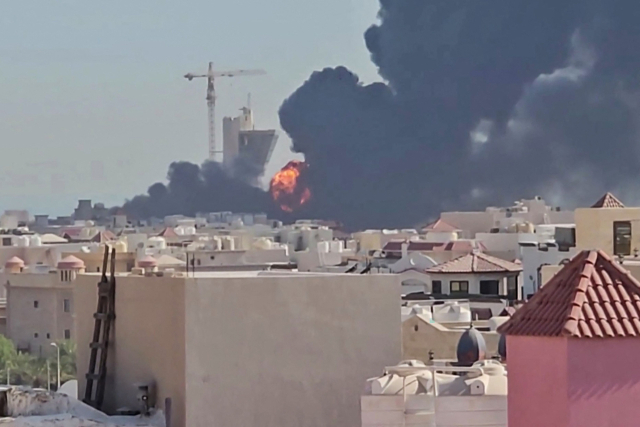 Two US Soldiers Die in Iranian Missile Strike on Jordan Base as Airstrikes Resume