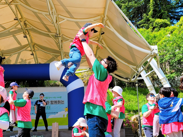 동구 1000인의 아빠단 운동회. 부산시 제공