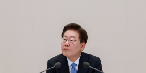 李, '전재수 모델'로 PK 총선 후보군 키운다