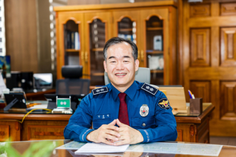 한밤중 경찰 고위직 대거 물갈이…시도청장 18명 중 14명 교체