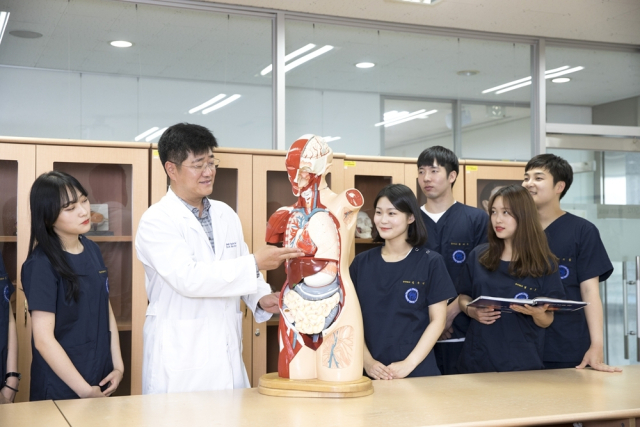 경남정보대는 산업 수요에 최적화된 특화 학과를 육성해 취업 경쟁력을 높이고 있다. 경남정보대 제공