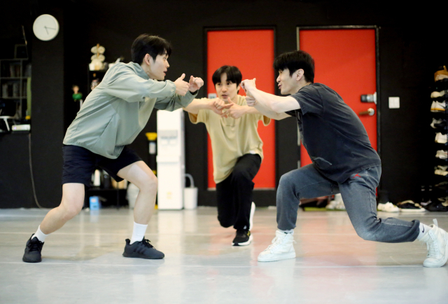 김옥련발레단의 신작 발레컬 ‘금관의 물길, 510㎞’ 연습 장면. 김옥련발레단 제공