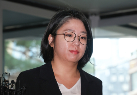 용혜인, 의원직 사퇴 여부·과거 의혹 등에 
