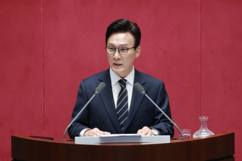 정기국회 문 연 김민석 “5·18,부마항쟁 전문 수록이 개헌 출발”