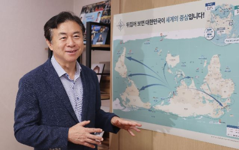[창간 80주년] 김영춘 전 해수부 장관 “거꾸로 세계지도 보면 대한민국 미래 바다에 있다”