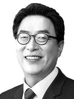 [중앙로365] 금융센터세계연합 부산 총회와 경쟁의 본질