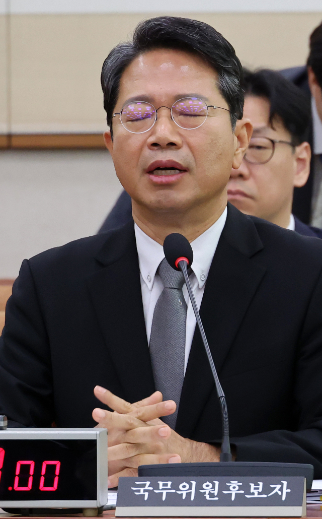 김승원 법무부 장관 후보자가 15일 국회 법제사법위원회에서 열린 인사청문회에서 질문에 답하고 있다. 연합뉴스