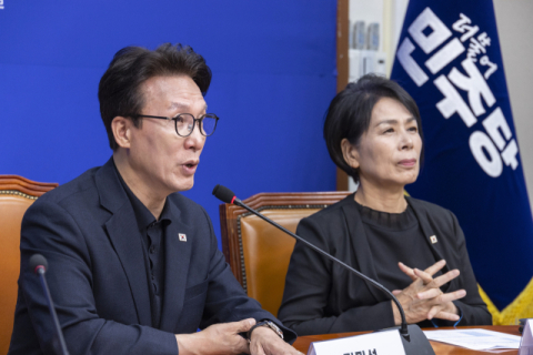 “4통 통합” “교섭단체 20석→15석”… ‘진보 통합’ 띄우는 김민석