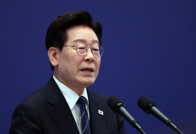 이재명 대통령이 18일 청와대 영빈관에서 기자회견을 하고 있다. 연합뉴스