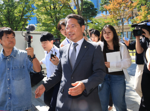 [사설] 김승원 낙마 사필귀정, 공소취소 논란 종지부 계기 돼야