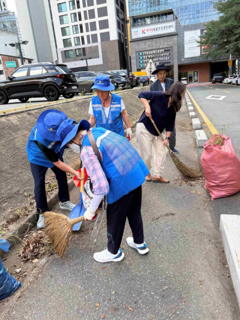 해운대구 중1동, 추석맞이 ‘우리 동네 새단장’ 대청소 실시