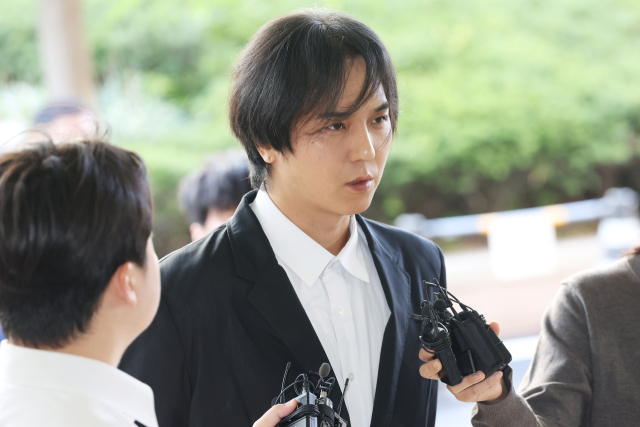 102일 무단결근 송민호, 결국 징역형 집행유예 선고받았어