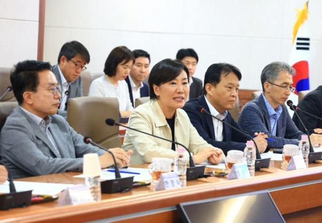 사진은 송미령 농식품부 장관이 9월 30일 남원시청에서 열린 '농지 전수조사 읍면동 이·통장 대표 대상 간담회'에서 발언하고 있는 모습. 농식품부 제공